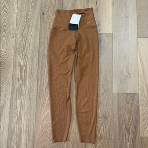 Nike Women’s Leggings